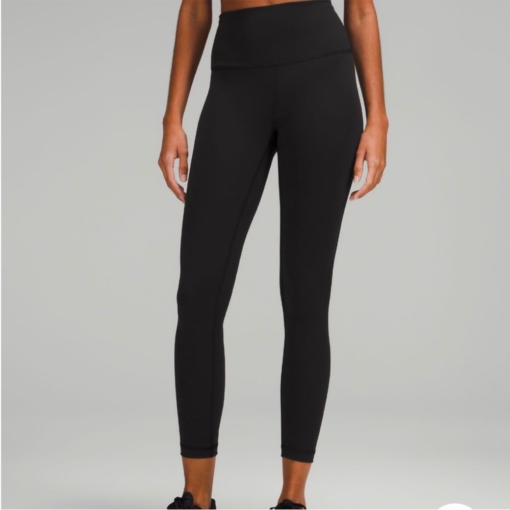 Lululemon black wunder train leggings